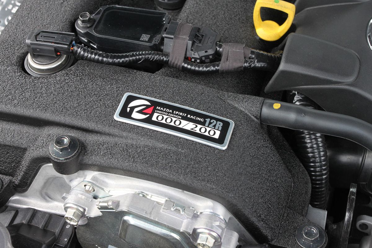 MAZDA SPIRIT RACING ROADSTER 12R