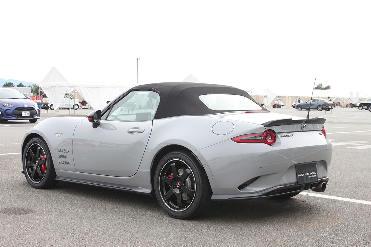 MAZDA SPIRIT RACING ROADSTER 12R