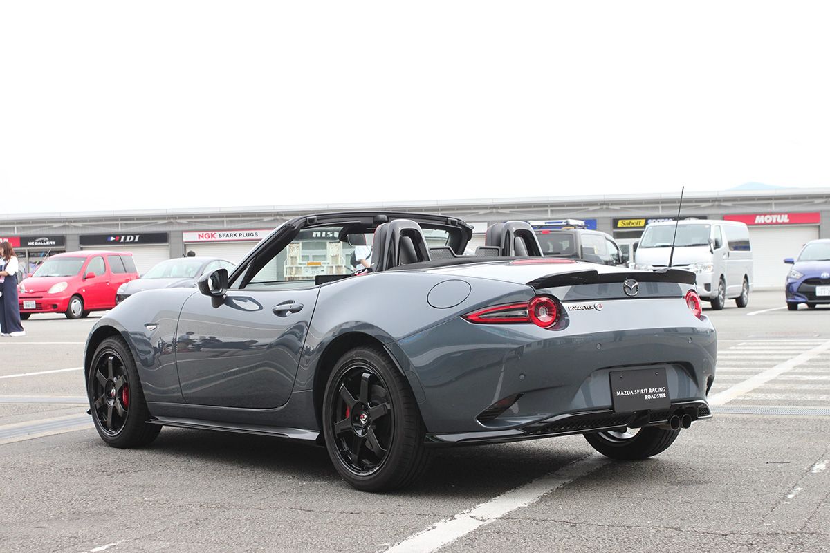 MAZDA SPIRIT RACING ROADSTER
