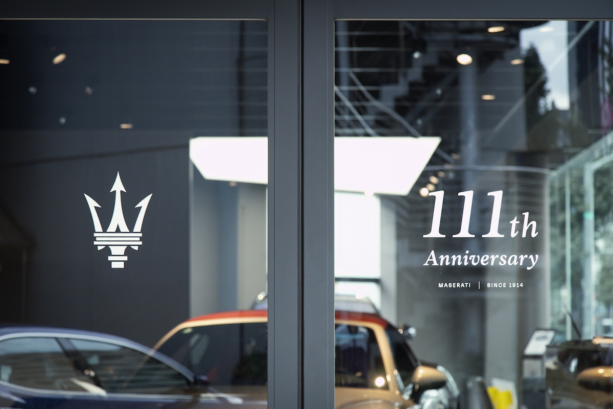 マセラティ111周年】1万円ギフト券付き試乗＆特別ギフトボックスが111