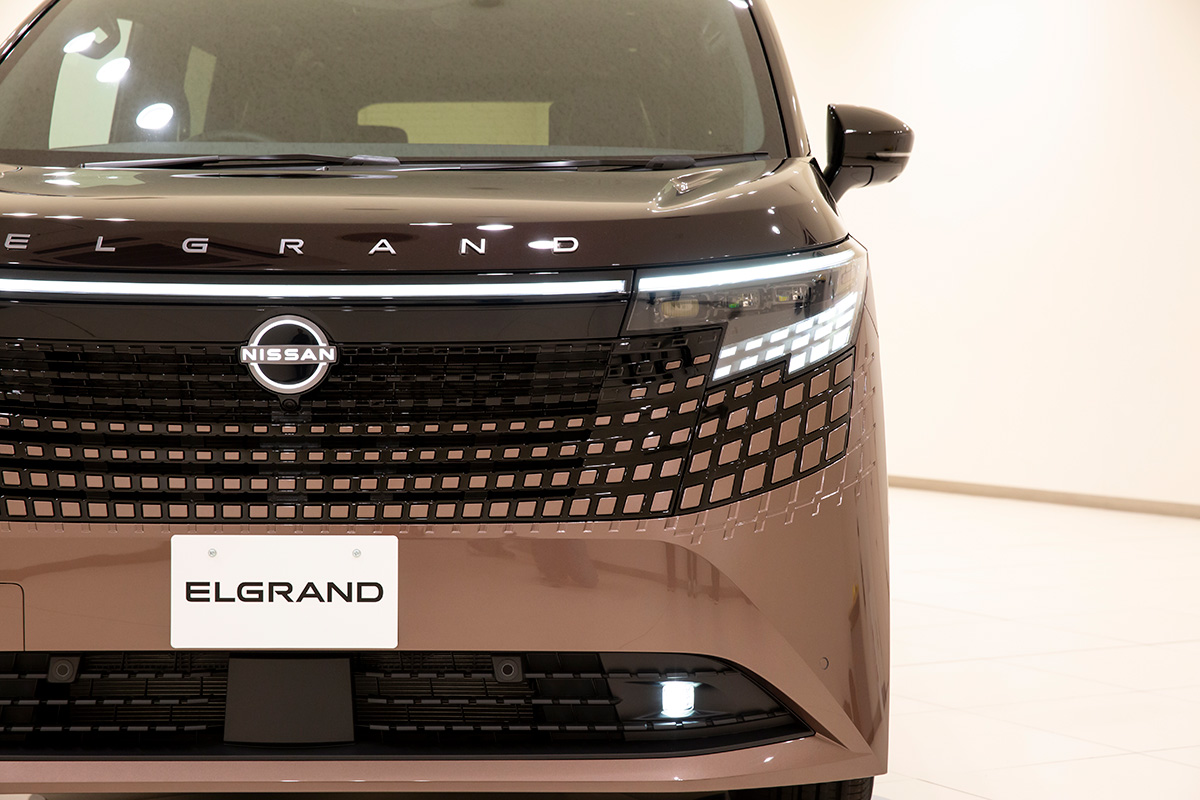 2026年夏頃発売！日産4代目エルグランド登場【JMS2025】打倒