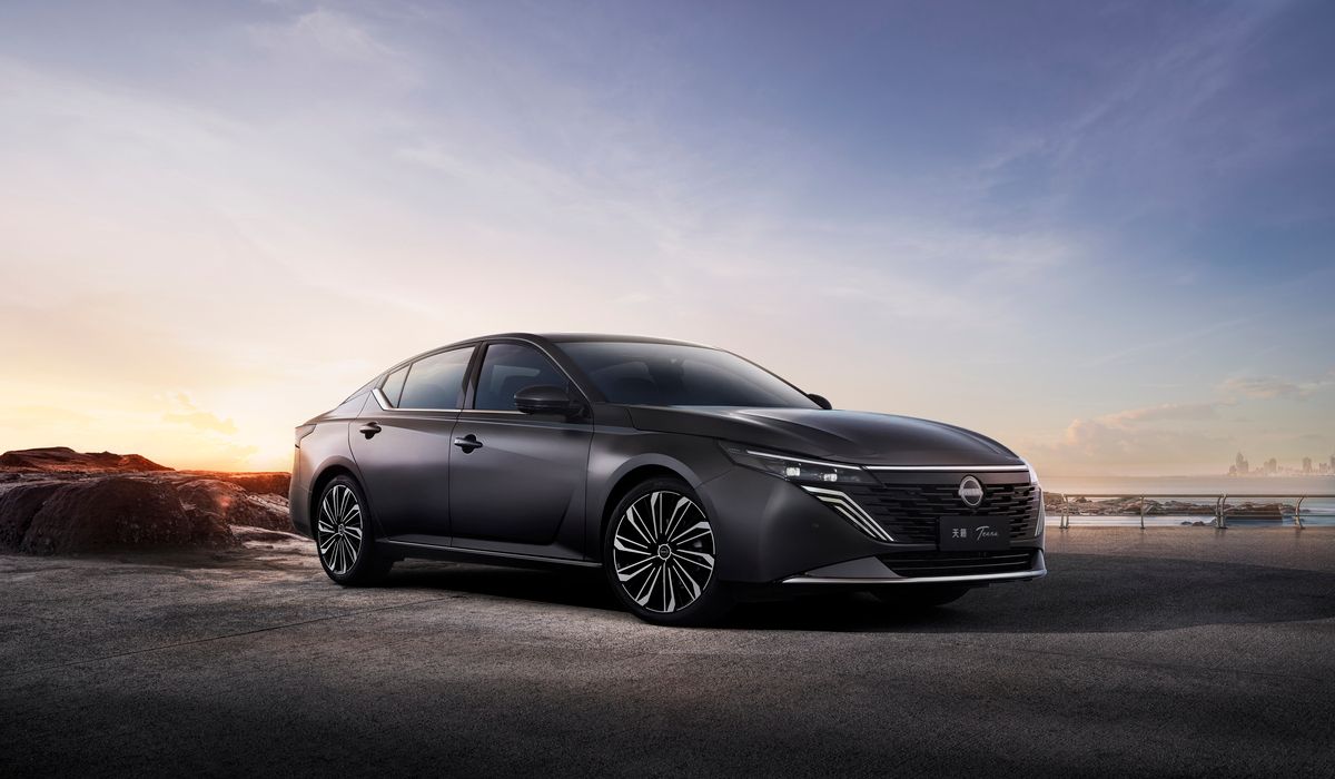 新しくなった日産「ティアナ」