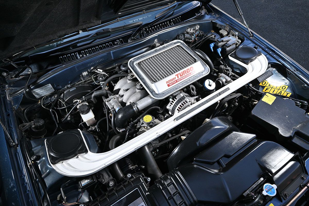 13Bターボは二度オーバーホールが施されている。それにしても小さい。