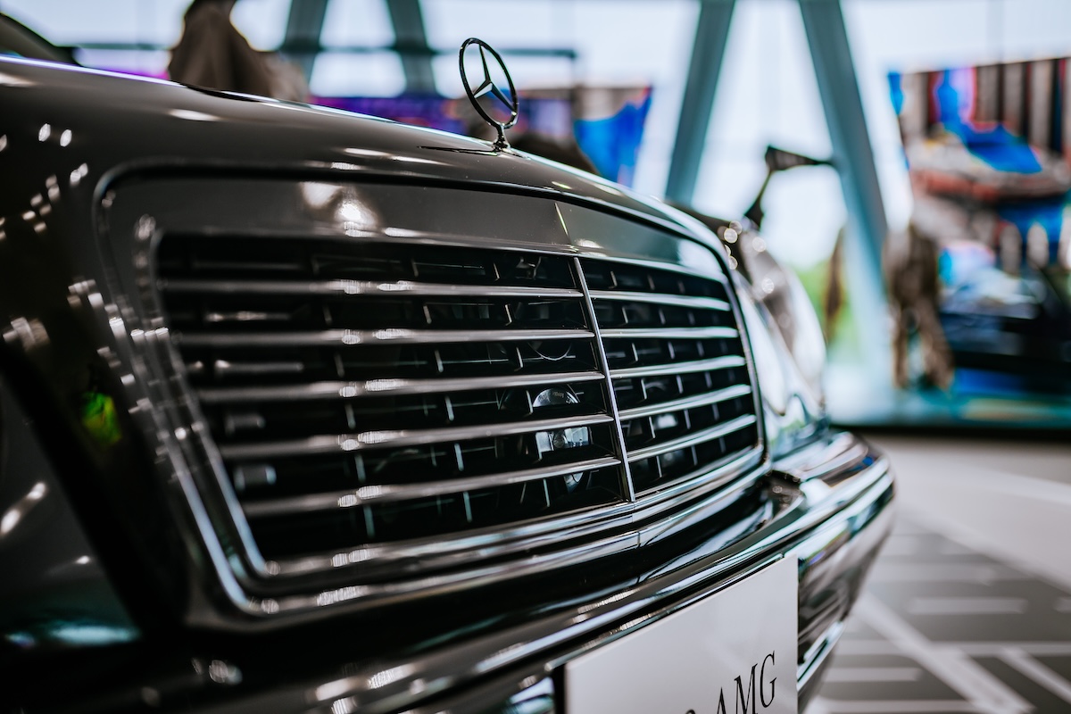 最強の“W210”を憶えていますか？【わずか世界限定200台＆日本上陸60台