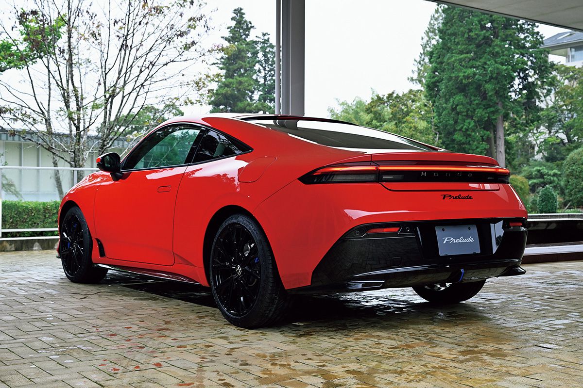 今回の公道試乗では、クローズド・コースで行われた先行試乗では見えなかった部分が露になった。