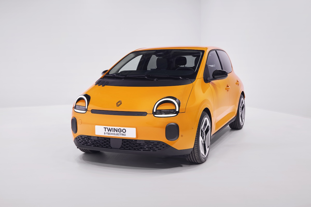 初代を彷彿させるキュートなルックス【4代目は約350万円】新型「ルノー