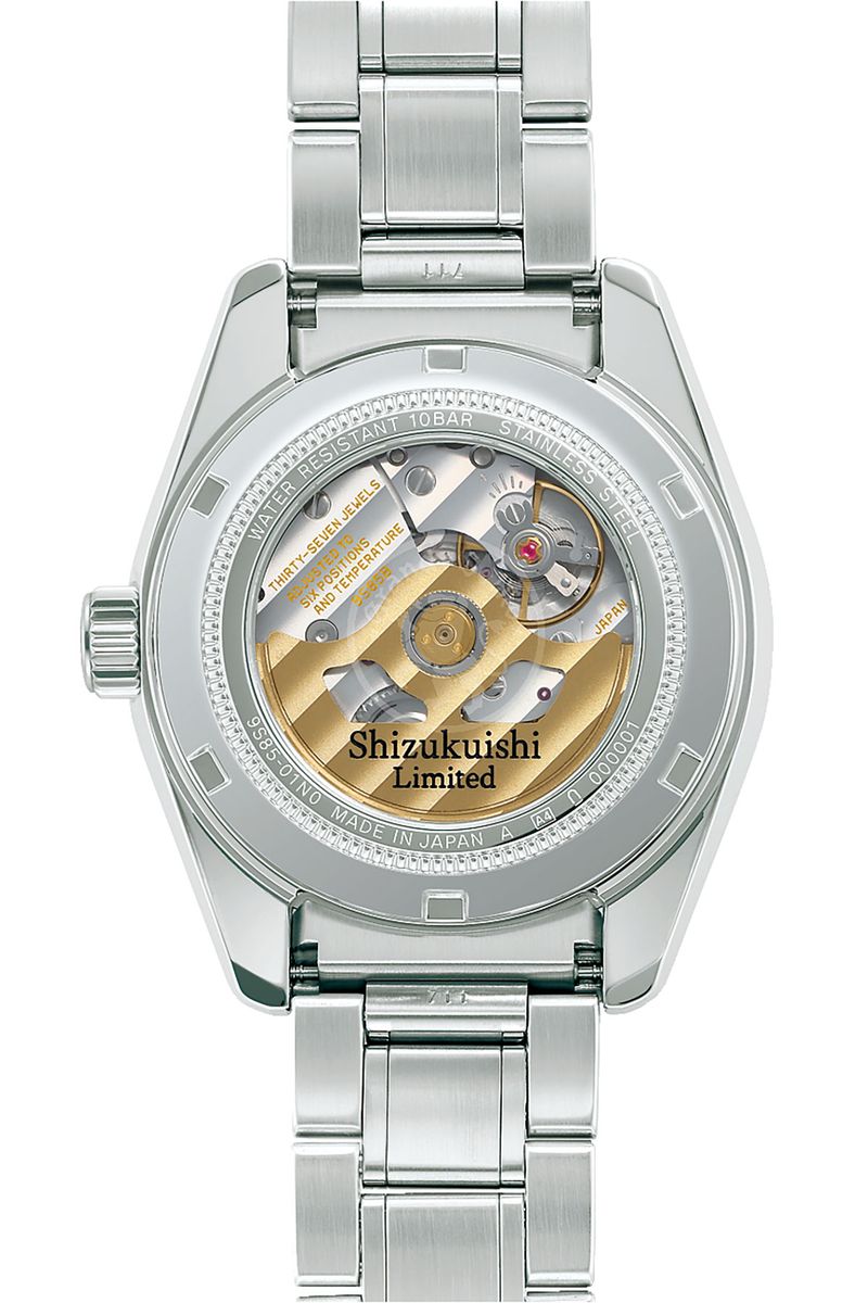 毎時3万6000振動のハイビートで安定した高精度を実現するキャリバー9S85のローターにShizukuishi Limitedのロゴを刻む。