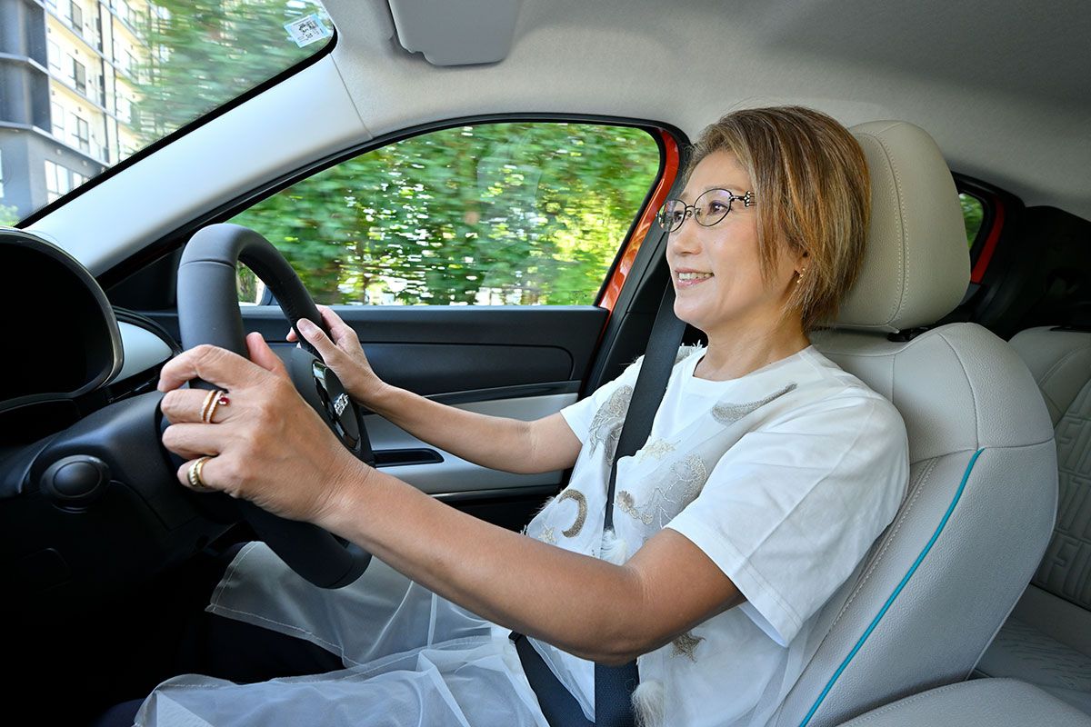 3台のなかで一番幸せそうと女性ジャーナリスト3人は言った。