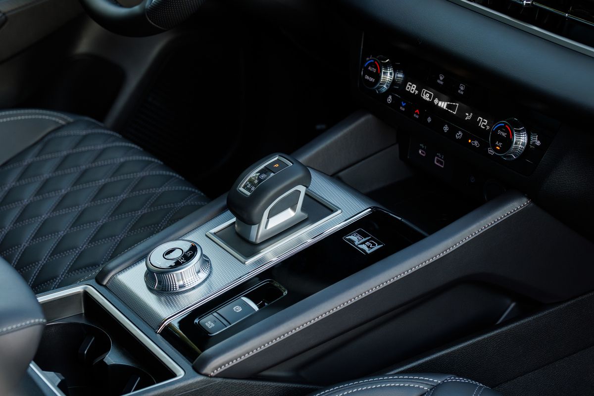 日産「ローグ・プラグインハイブリッド」