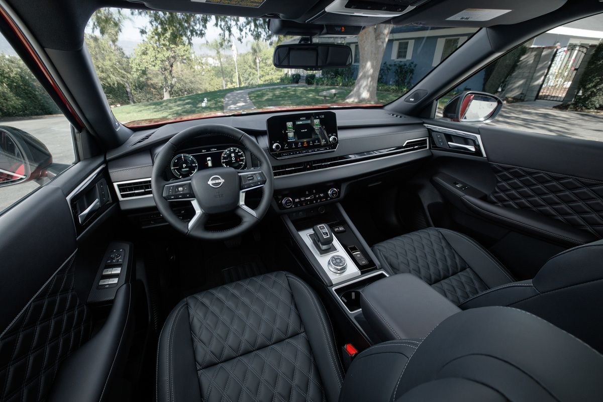 日産「ローグ・プラグインハイブリッド」