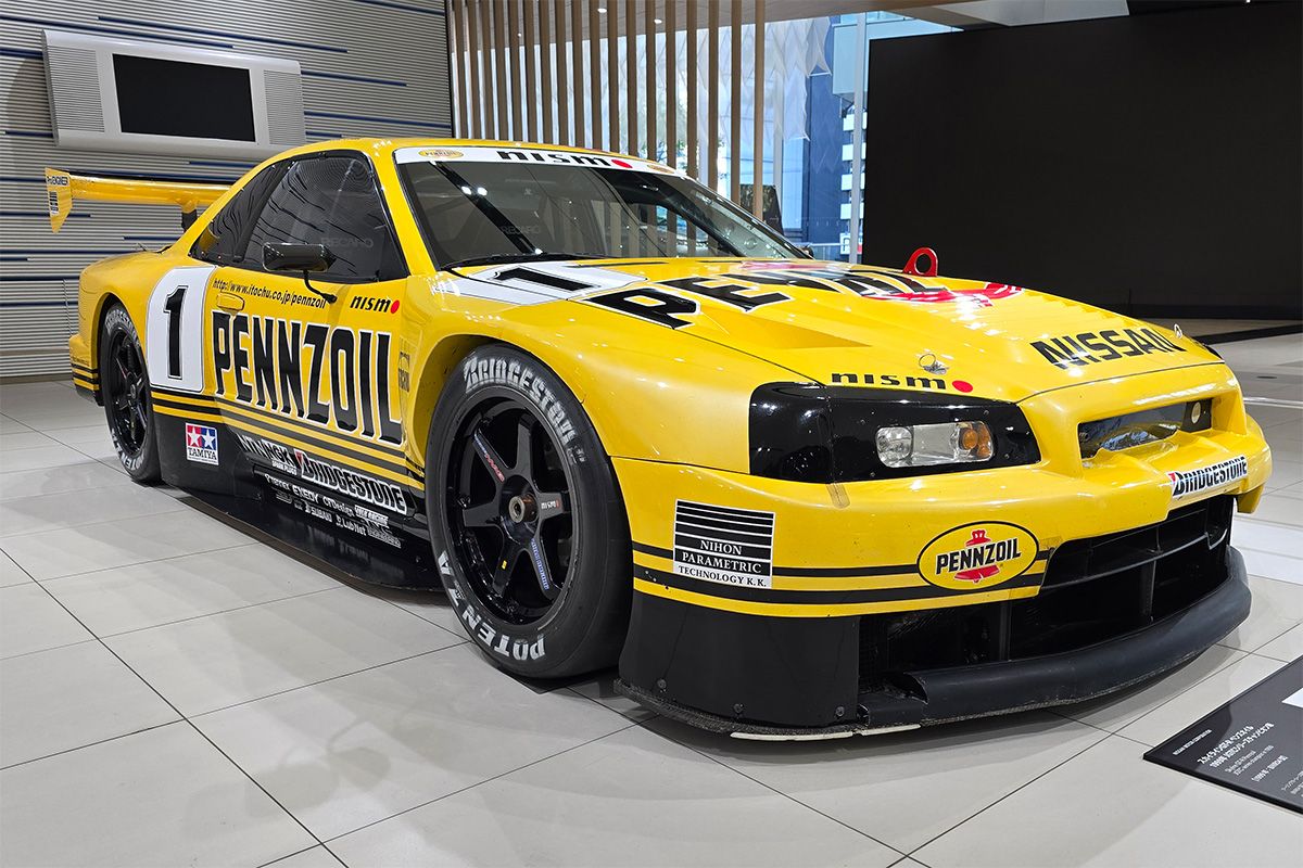 スカイラインGT-R ペンズオイル 1999年 JGTCシリーズチャンピオン車 BNR34型