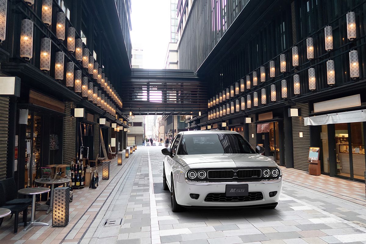 光岡自動車「M55 1st Edition」