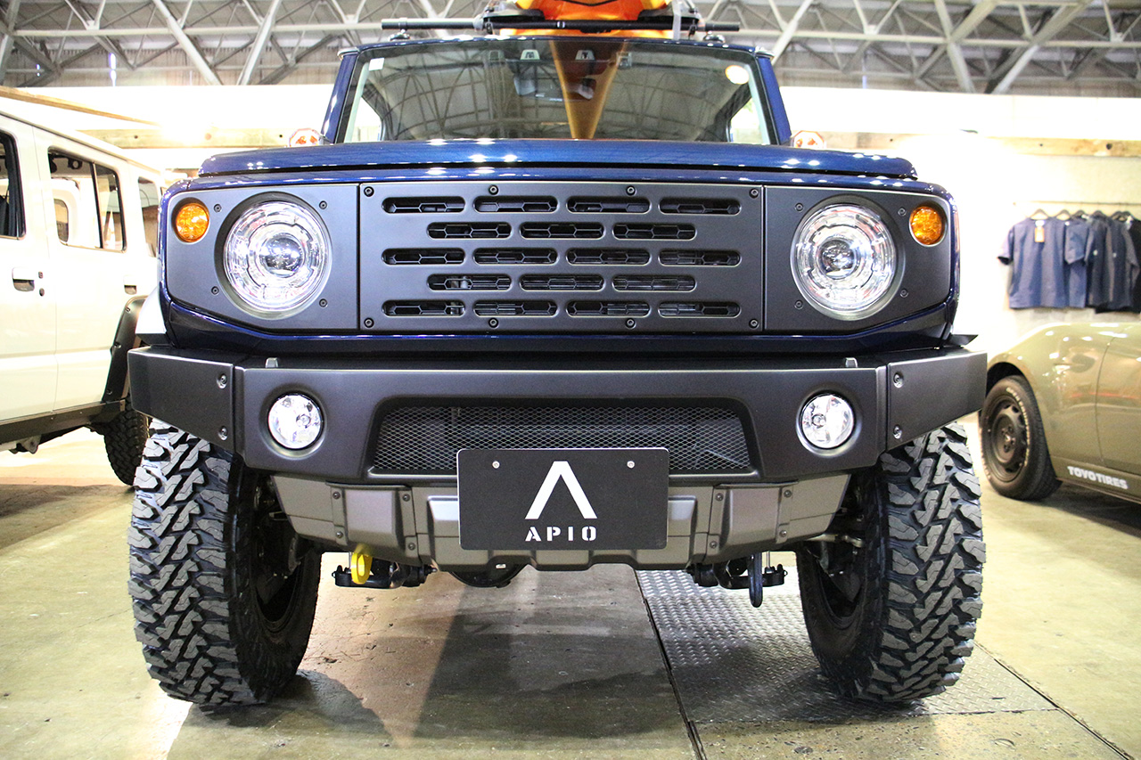 ヨコモナノクロ2台+ジムニー ジムニーノマドのクロカン仕様から西海岸スタイルまで！ 老舗アピオが