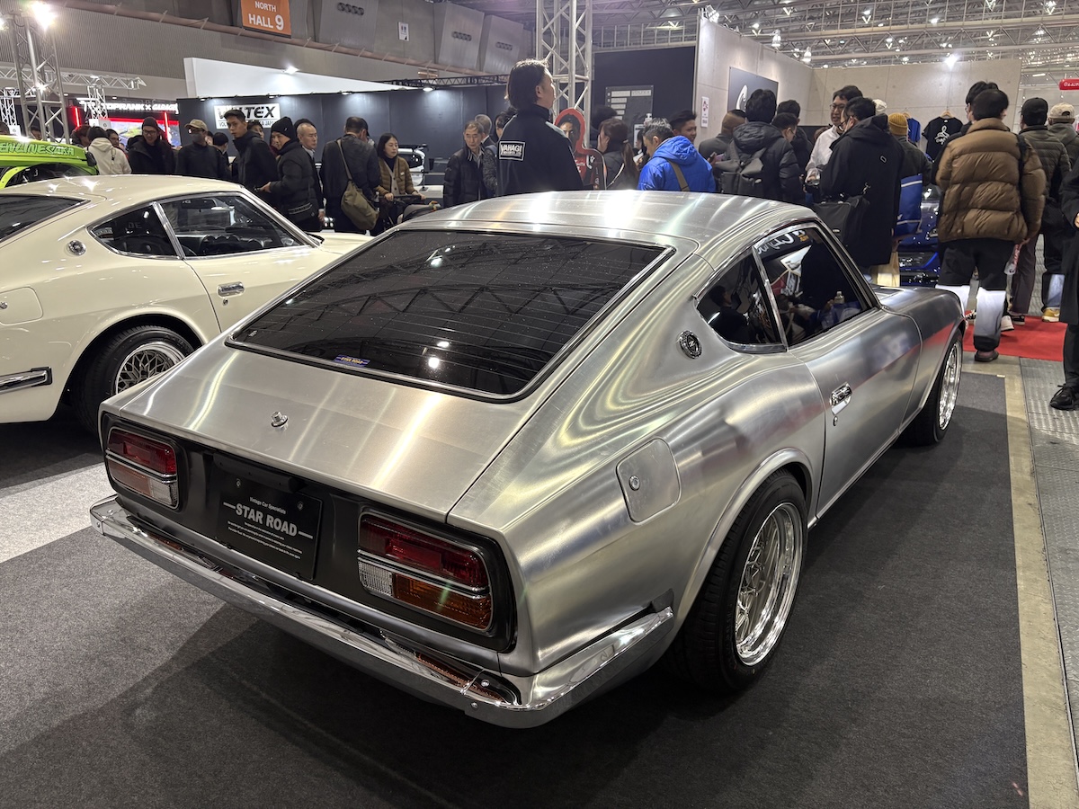 フェアレディZ（S30）の全身アルミ化が完成!!【東京オートサロン2026