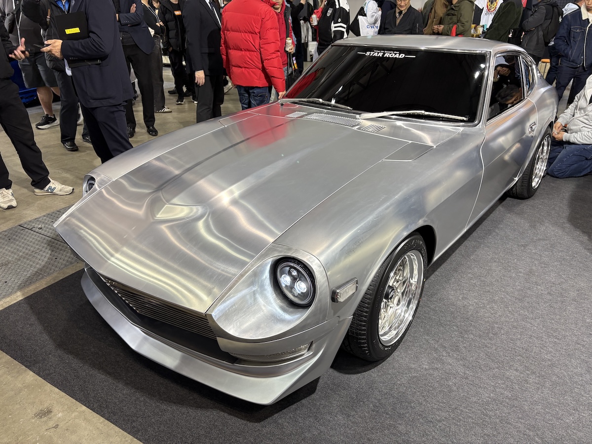 フェアレディZ（S30）の全身アルミ化が完成!!【東京オートサロン2026