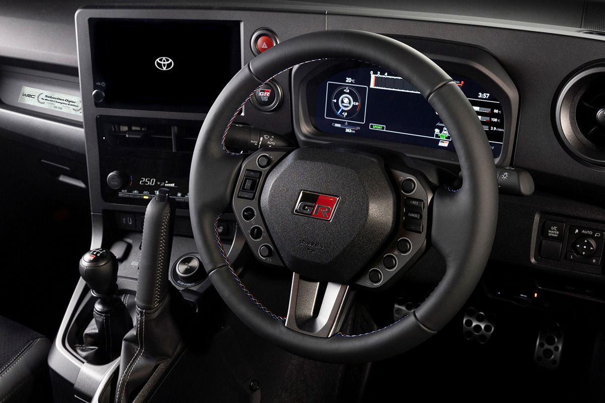 GRヤリス セバスチャン・オジエ9xワールド・チャンピオン・エディション