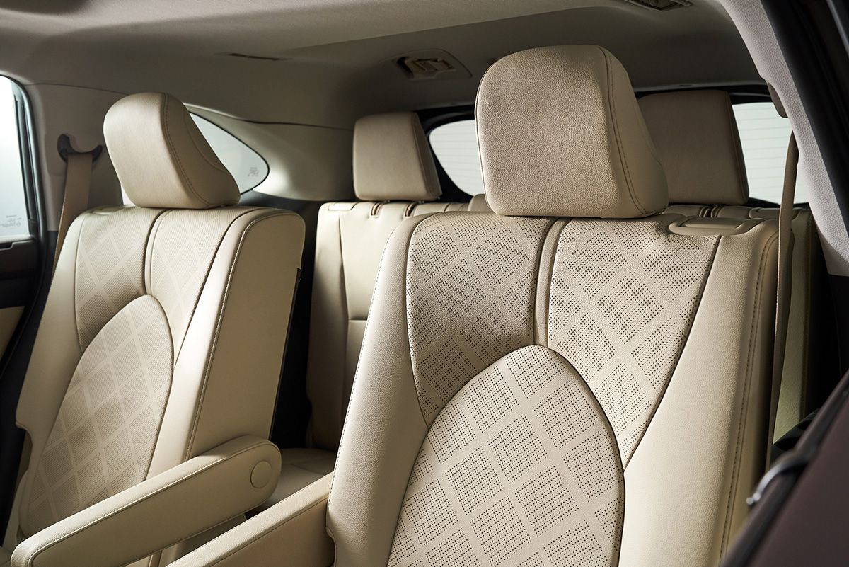 トヨタ・ハイランダー（4代目）シート