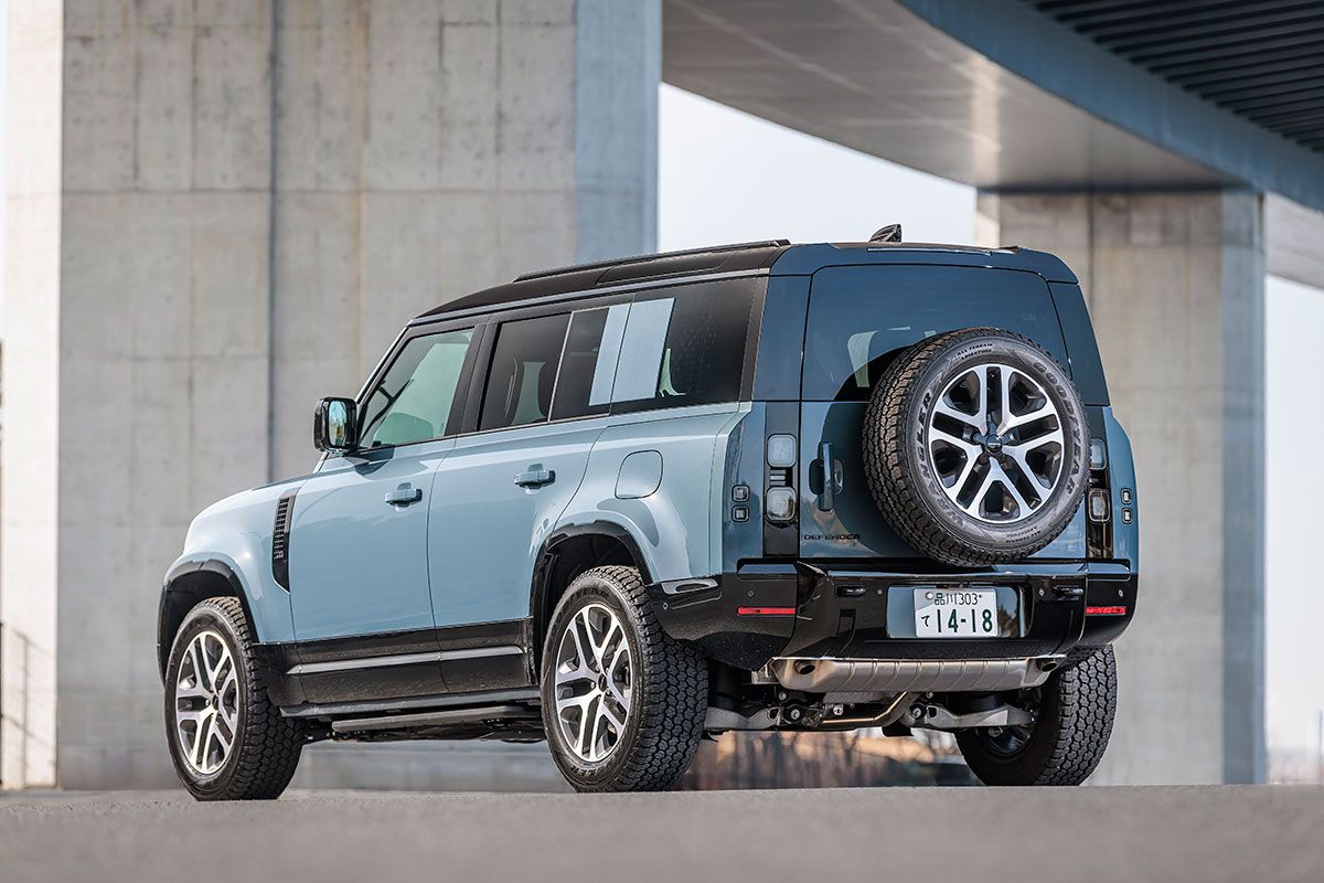 ボディサイズは全長4945×全幅1995×全高1970mm。