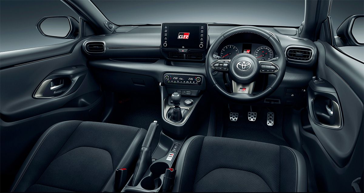 進化するスポーツハッチ「GRヤリス」