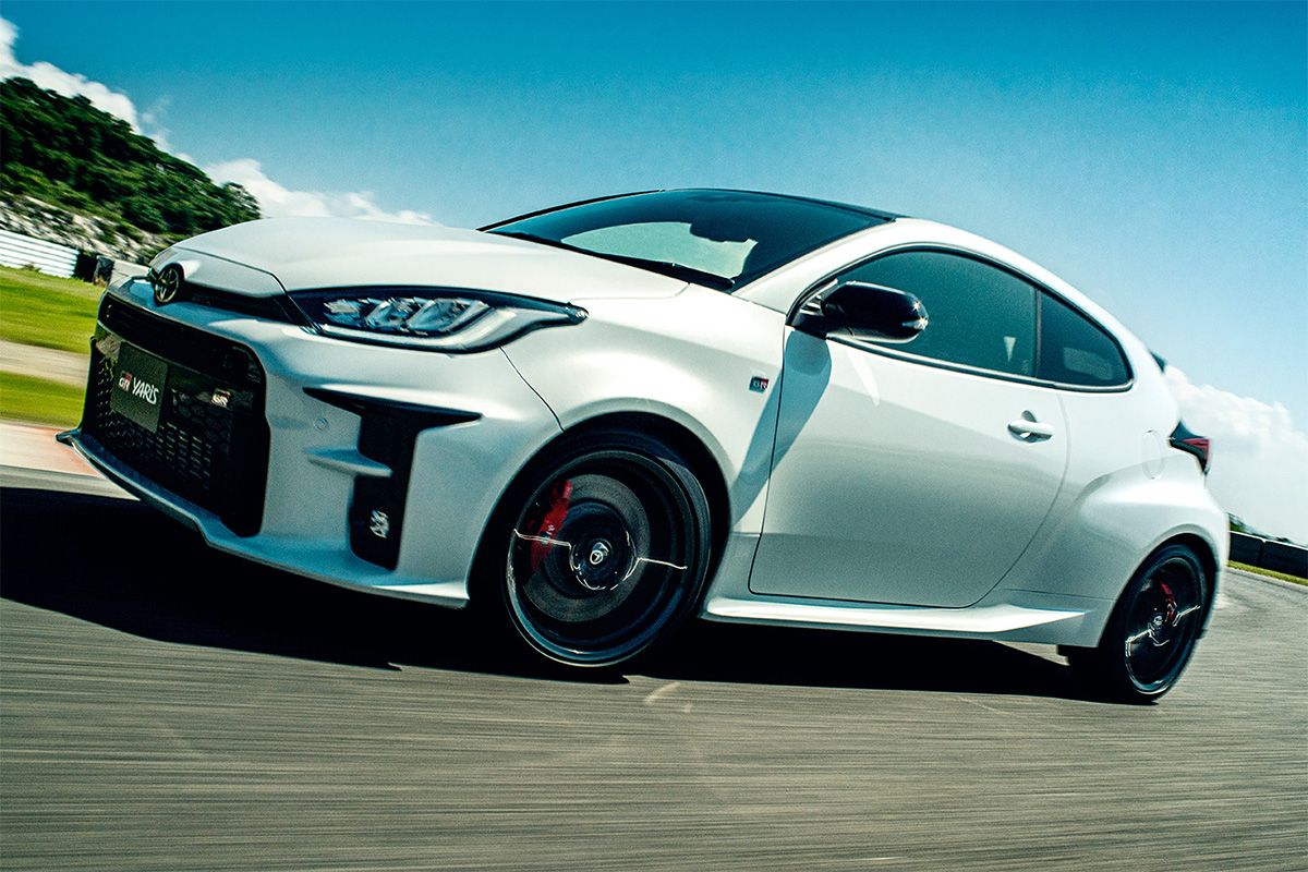 進化するスポーツハッチ「GRヤリス」