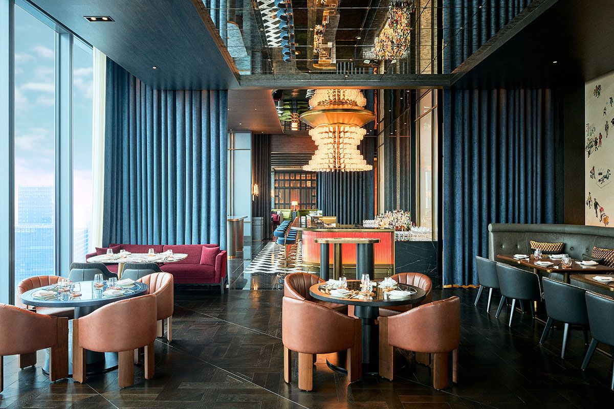 43F「DRIFTWOOD BAR & GRILL」のサンデーブランチは11:30~15: 00LO。ダイニング79席、テラス11席、カウンター10席。要予約。●東京都港区芝浦1-1-1 BLUE FRONT SHIBAURA TOWERS TEL.03-4321-1111 fairmont.jp/tokyo