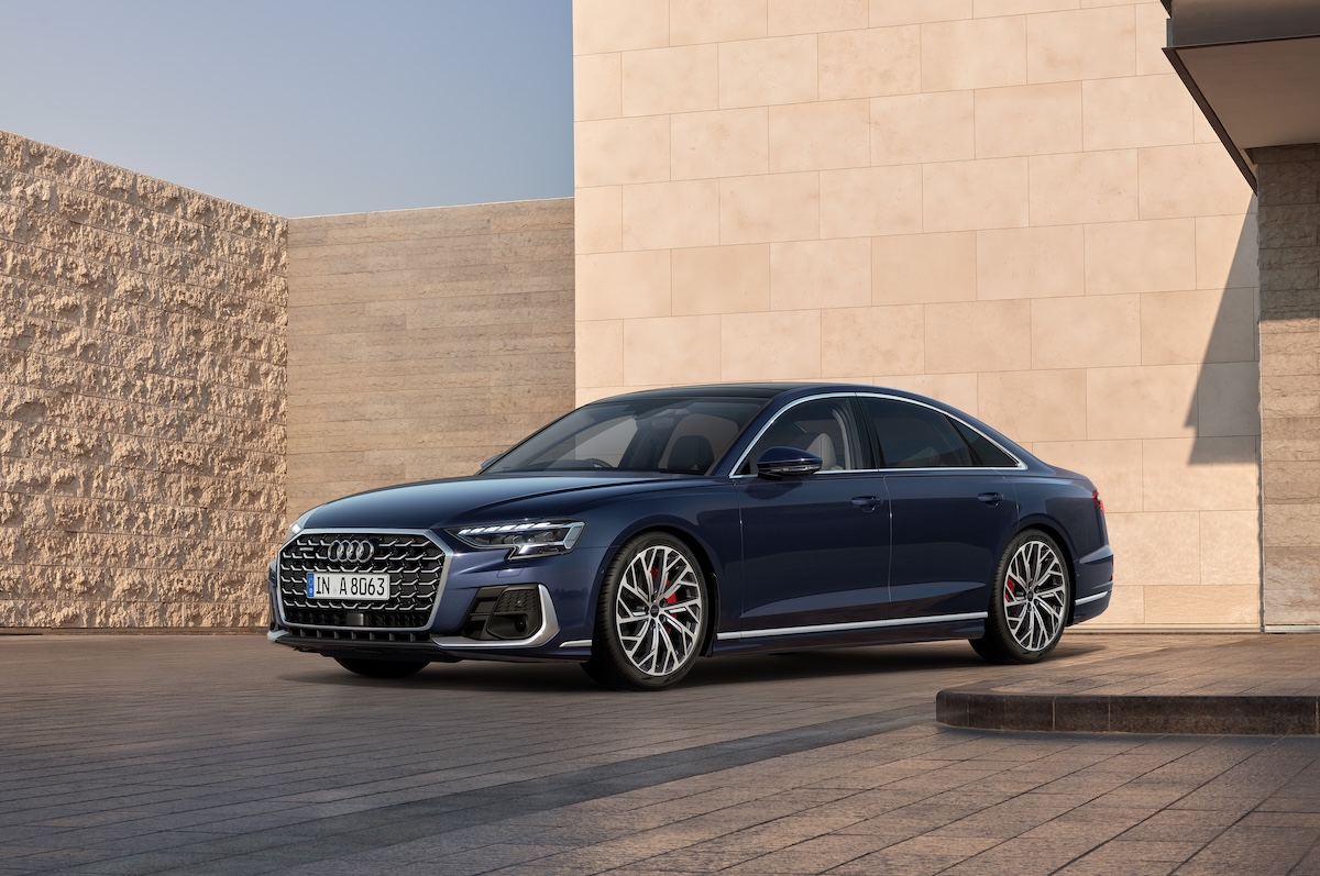 1/64 改　AUDI A8L アルミ深リム　アウディ　カスタム　ローダウン アウディA8」の有終の美を飾る1台【1598万円】生産終了を前に